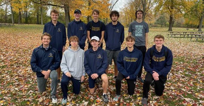Men's Cross Country Finishes 3rd, Qualifies for Nationals